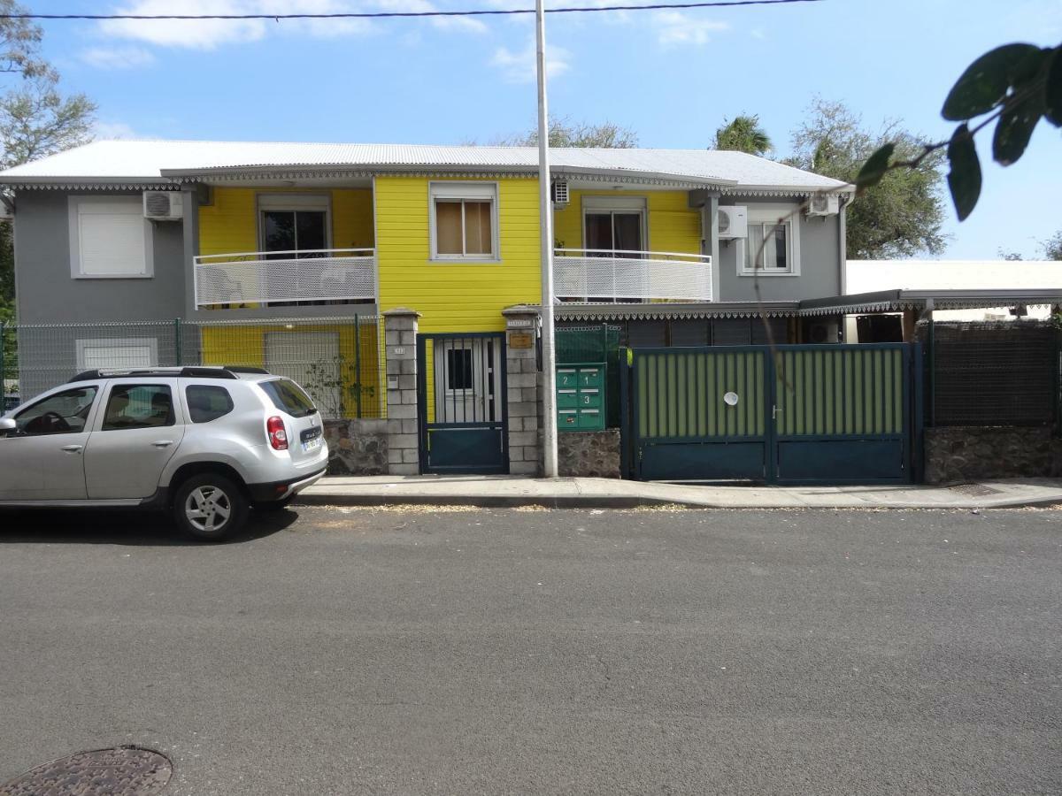 Residence Virginie Saint-Leu Luaran gambar